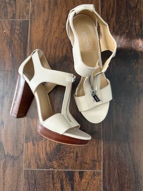 MICHAEL Michael Kors Cream Leather Zip-Front Block Heel Sandals